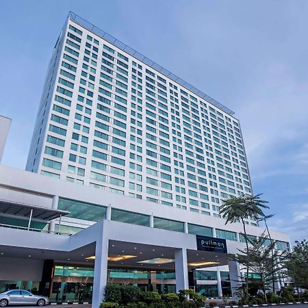 Pullman Kuching Hotel Екстериор снимка The hotel in 2016