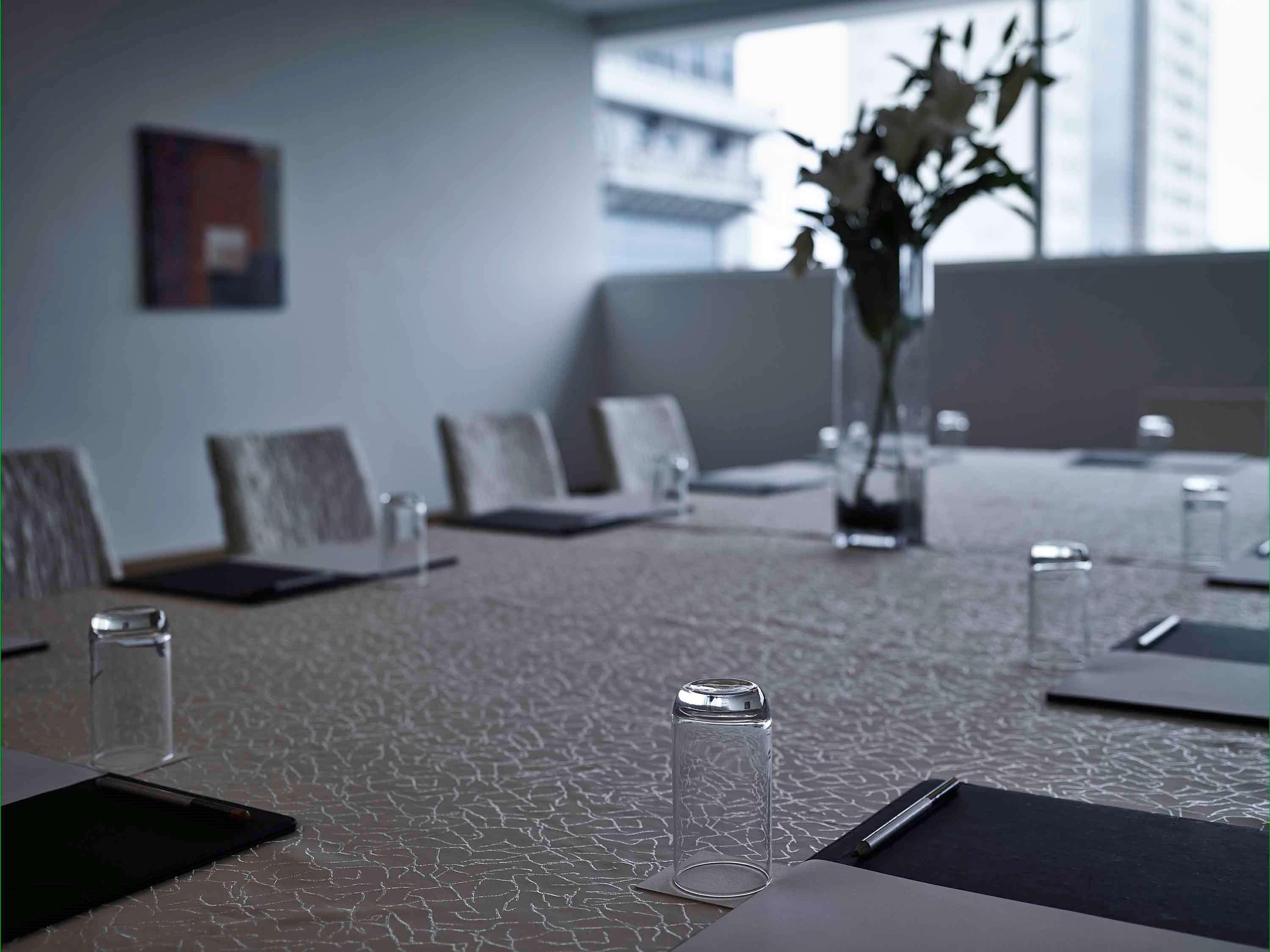 Pullman Kuching Hotel Екстериор снимка A meeting room at the headquarters of the European Anti-fraud Bureau